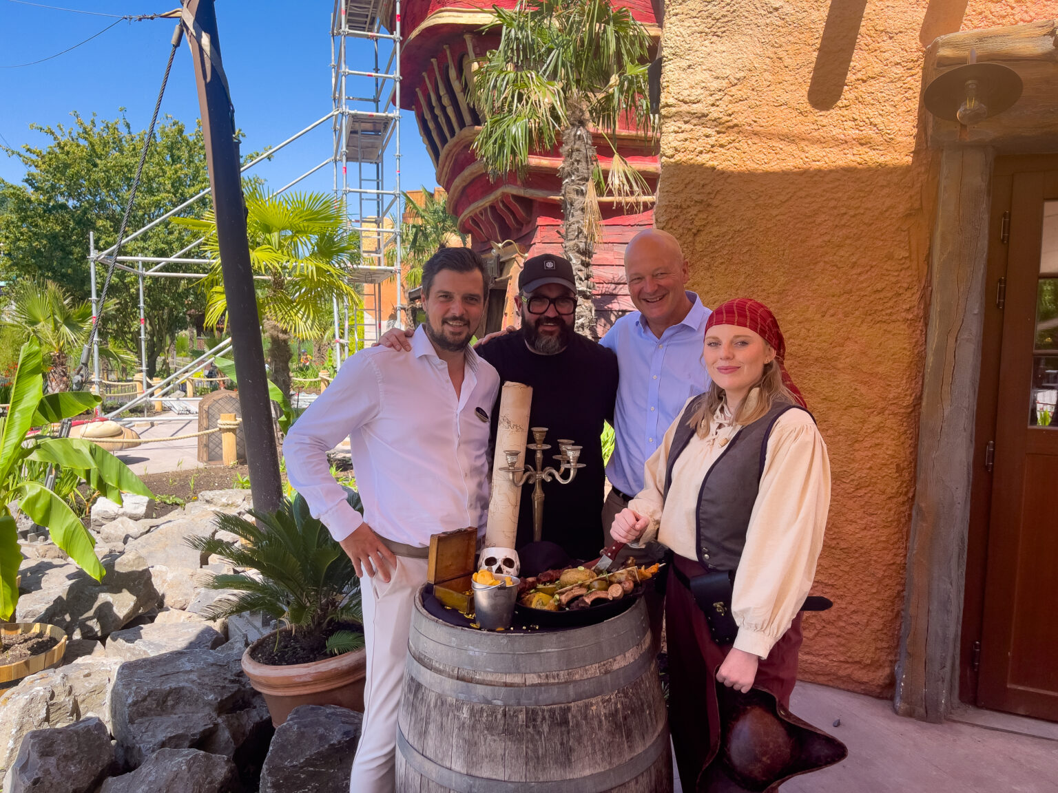 Voor het menu van de Piratengrill sloeg Plopsa de handen in elkaar met de Gentse Gault&Millau-chef Sam D'huyvetter - © Allemaal Cultuur