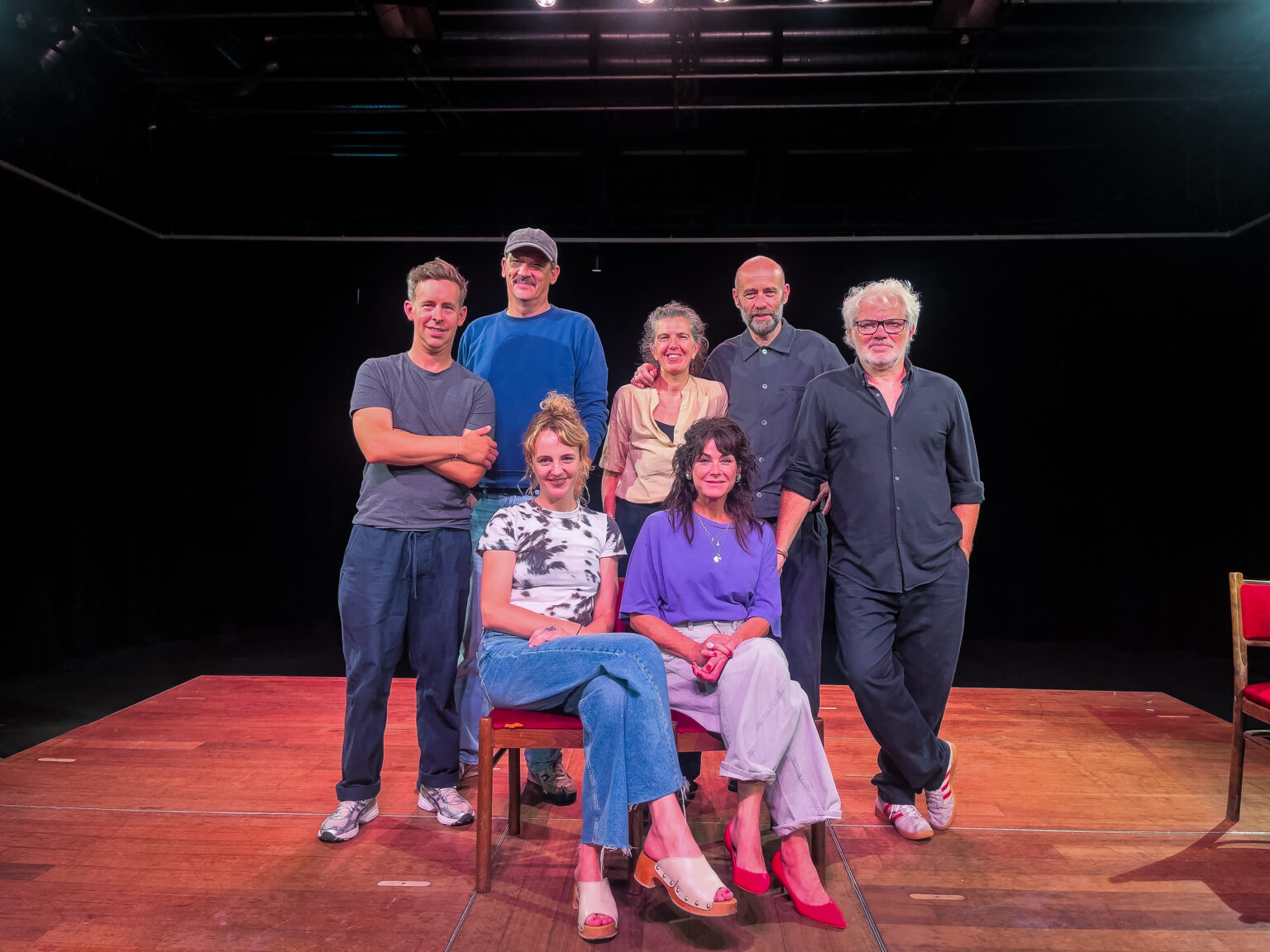 Met God van de Slachting brengen Stany Crets, Peter Van den Begin en Jonas van Geel opnieuw een stuk van Yasmina Reza naar veilinghuis Bernaerts - © Allemaal Cultuur